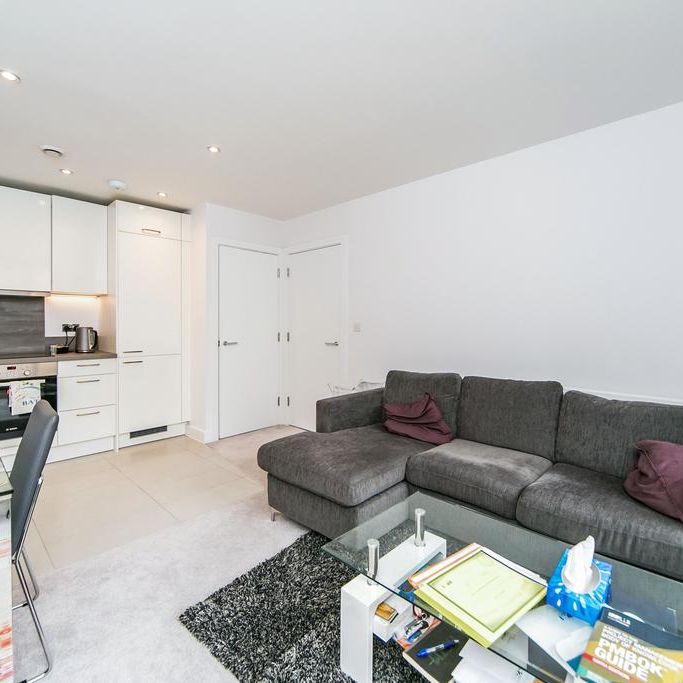 1 bedroom flat to rent - Photo 1