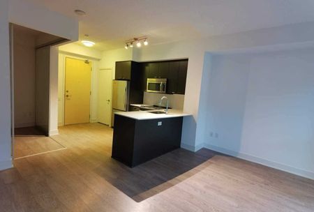 For Lease - 30 Roehampton Avenue Unit# 504, Toronto, Ontario - Photo 5