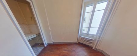 APPARTEMENT T6 A LOUER - Photo 2