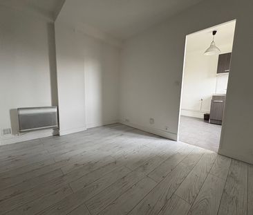 STUDIO MEUDON – 16.21 m2 – 1 PIECE - Photo 4