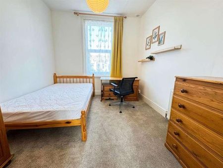 Sheffield Road, Portsmouth, PO1 - Photo 3