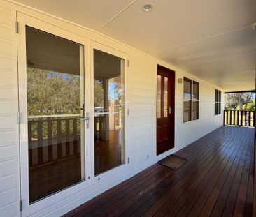 Moonee Beach, 18a Bee Close - Photo 1