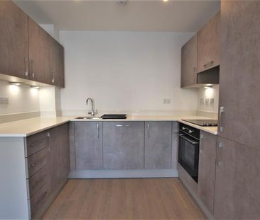 Maybury Road, Woking, Surrey, GU21 - Photo 6