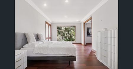 Spacious Family Home in a Quiet Turramurra Pocket - Photo 5