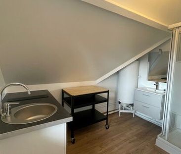 Appartement 1 pièces 15m2 REIMS 440 euros - Photo 4