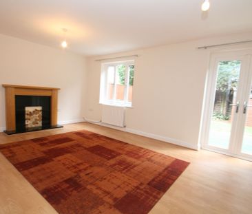 small.property-address__title - Photo 2