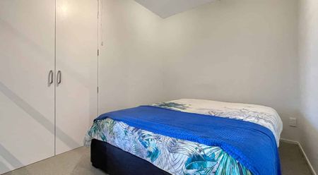 Welcome to apartment 204 in Detroit Apartments - Photo 2