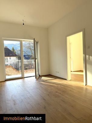 Neu sanierte, modernisierte 2-Zimmer-Wohnung mit Balkon - Photo 1