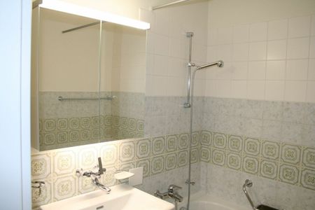 Helle Dachwohnung an ruhiger Lage! - Photo 5