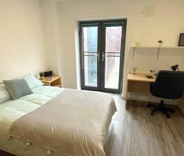 Two Bed Apartment (Shared) - Photo 3