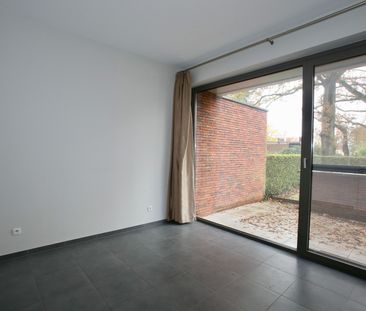 Uiterst centraal gelegen, gelijkvloers appartement, 3 slaapkamers, ... - Photo 2