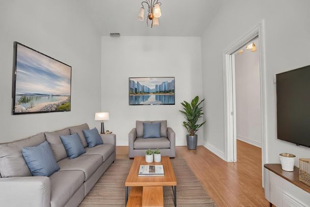 For Lease - 472 Symington Avenue, Toronto, Ontario - Photo 1