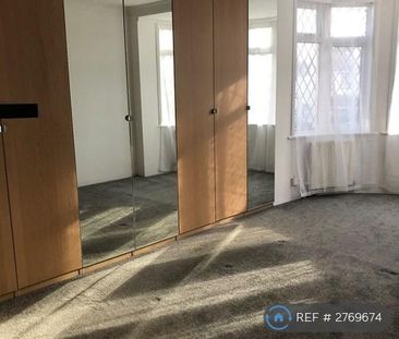 3 bedroom end of terrace house to rent - Photo 6