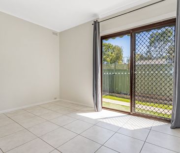 Enjoy Comfort and Space in Kangaroo Flat - Photo 3