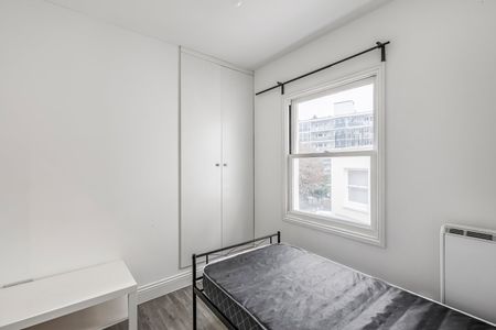 Bayswater Road, London, W2 - Photo 2