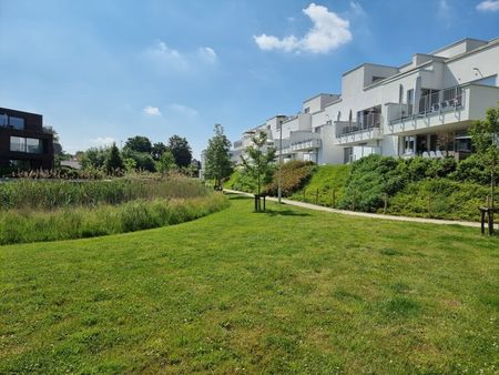 Prachtig gelegen energiezuinig appartement met twee slaapkamers, groot terras en ondergrondse garage - Photo 5