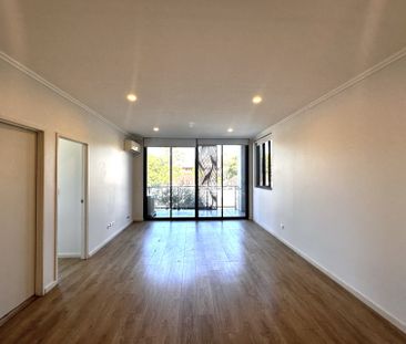 102/26 Cairds Avenue - Photo 1