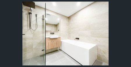 Luxury 3 bedrooms Townhouse in Prime Pymble Location - Photo 3