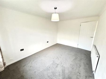 2 bedroom maisonette to rent - Photo 3