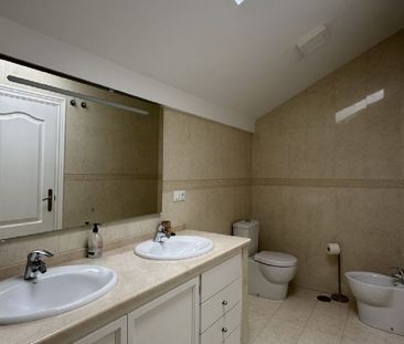 3 Bedroom Townhouse For Rent in Benahavís, Málaga - Photo 2