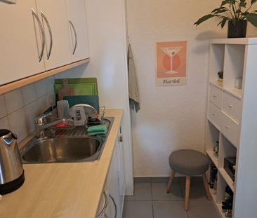 APPARTEMENT 2 PIÈCES À THUN (BE), MEUBLÉ, TEMPORAIRE - Photo 2