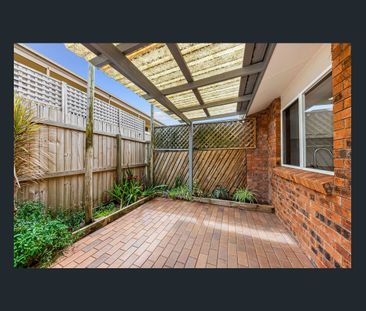 Coastal Living in a Prime Mount Coolum Location - Photo 3