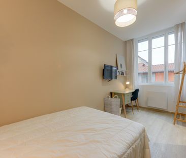 IVRY Roommate 4 Bedrooms at Lyon 4e - Photo 1