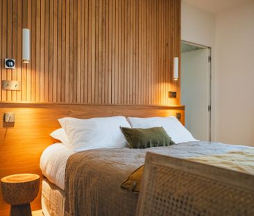 Rental House Ajaccio 6 Rooms 200 m² - Photo 3