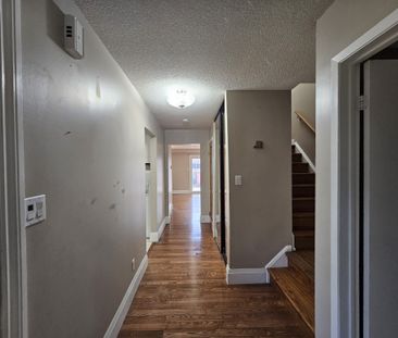 For Lease - 46 Donna Drive, Brampton, Ontario - Photo 3