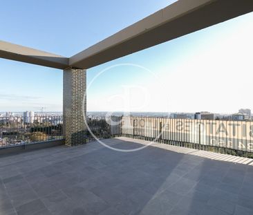 Penthouse for rent in Finestrelles - Photo 3