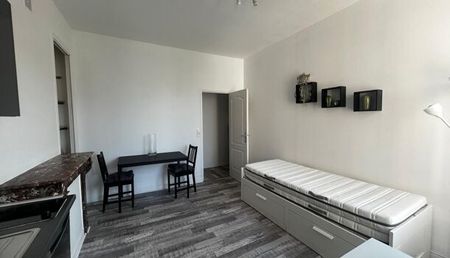 Appartement 1 pièces 21m2 REIMS 583 euros - Photo 4