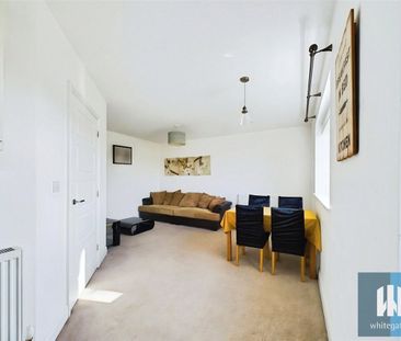 Malthouse Mews, Pontefract, West Yorkshire, WF8 - Photo 3