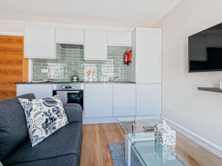 1 bedroom apartment to rent - Photo 5