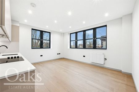 Dingwall Road, East Croydon, Surrey - Photo 3