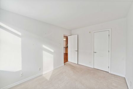 205 Bolton, Unit 222 - Photo 5