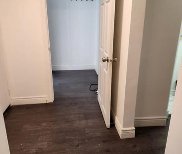 For Lease - 406 Tamarack Drive Unit# Main, Waterloo, Ontario - Photo 6