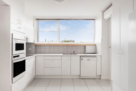 5b/516 Toorak Road, Toorak VIC 3142 - Apartment For Rent | Domain - Photo 5