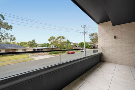 Contemporary Comfort with Flexible Family Living - Photo 5