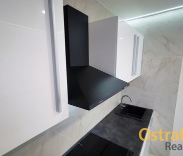 Pronájem bytu 2+kk 51 m², Lechowiczova, Ostrava - Photo 1