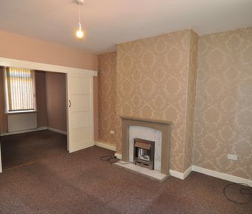 2 bed Terraced - To Let - Photo 4
