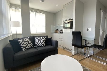 Springfield Road, Chelmsford - Photo 2