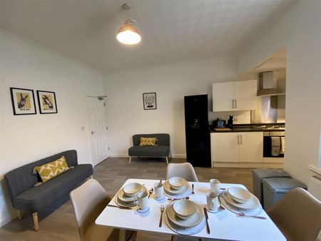 1 bed house share to rent in Ulster Street, Burnley, BB11 - Photo 3