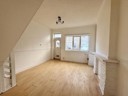 3 bedroom terraced house to rent - Photo 1
