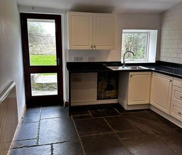 4 bedroom terraced house to rent - Photo 3