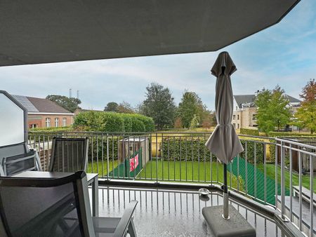 Prachtig instapklaar 2 slaapkamer appartement met ruim terras in Wijnegem! - Foto 5