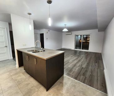 **APPARTEMENT**3 ½ **Boul. Bastien, près des Galeries de la Capitale - Photo 4