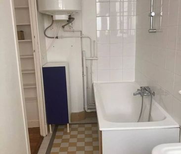 Location AppartementParis 15ème Grenelle - Photo 5