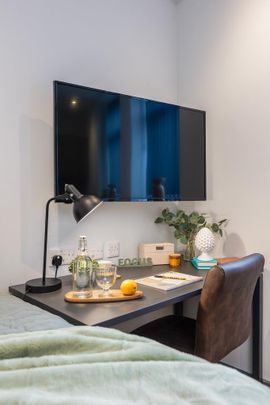 Studio to rent - Photo 1