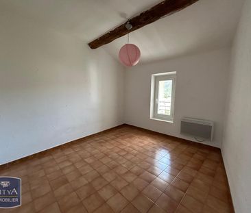 Location Appartement 4 pièces 69m² MALEMORT DU COMTAT 84570 - Photo 2