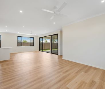 Luxury Living Awaits at 58 Daisy Street - Photo 6